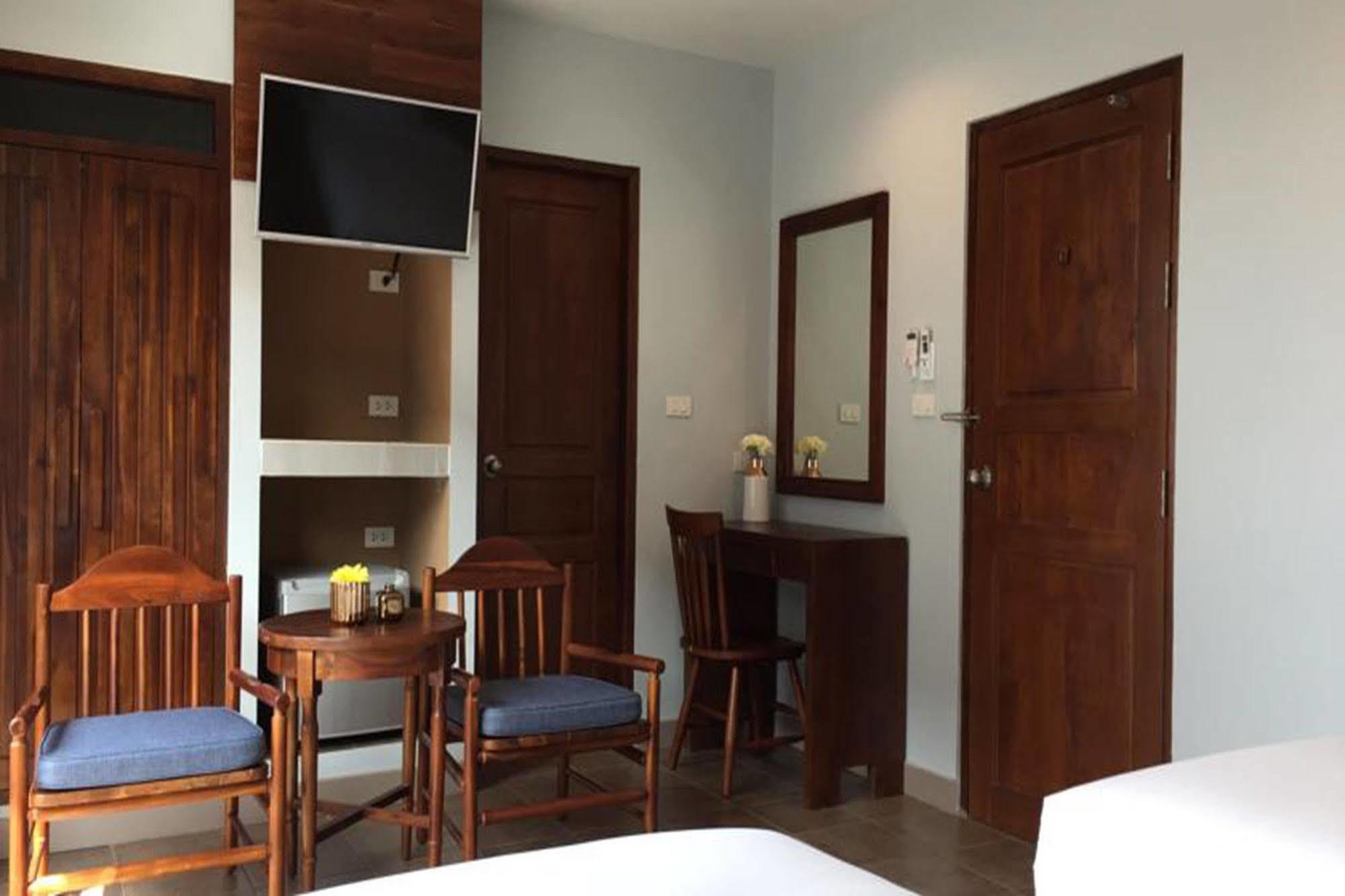 Carunda Hotel Ban Nong Hin  Exterior foto