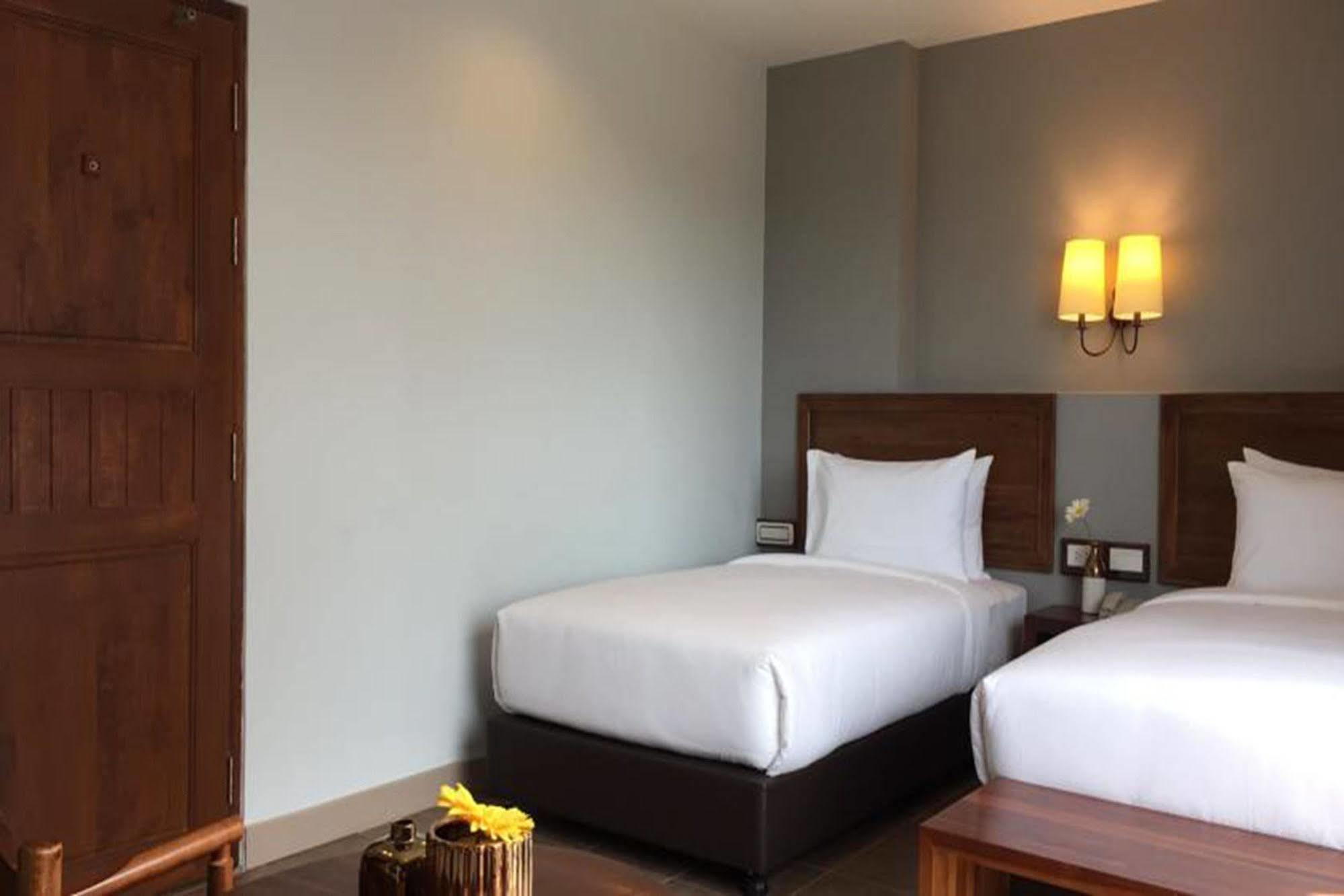 Carunda Hotel Ban Nong Hin  Exterior foto